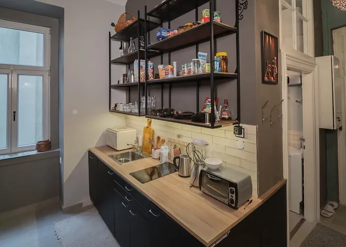 First Budhapest Flat Apartament *